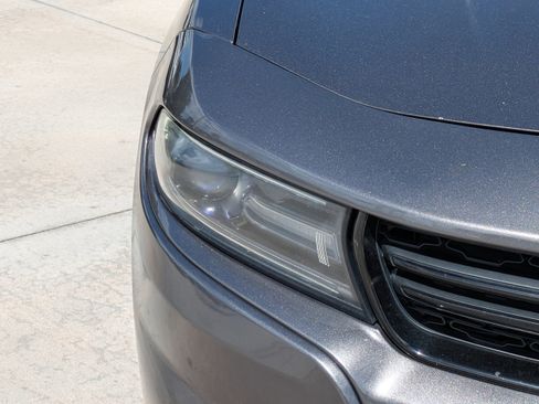 Used 2015 Dodge Charger R/T image 7