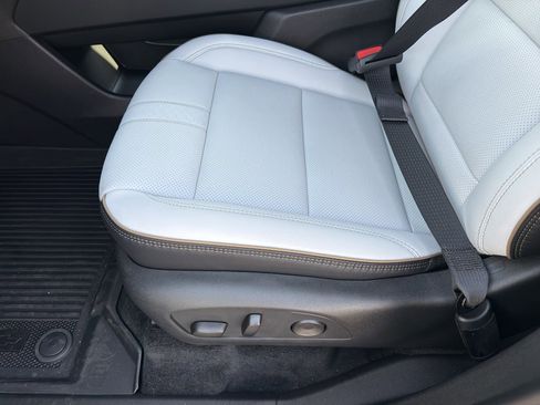 New 2026 Chevrolet Traverse High Country w/ LPO, Floor Liner Package image 12