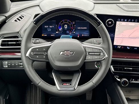 New 2026 Chevrolet Traverse Z71 w/ Enhanced Driving Package image 12