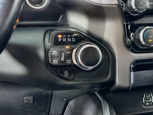 Used 2022 RAM 1500 Big Horn AWD/4WD image 17