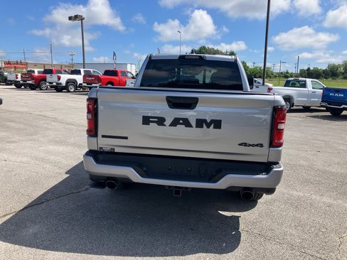 Certified 2025 RAM 1500 Big Horn AWD/4WD image 6