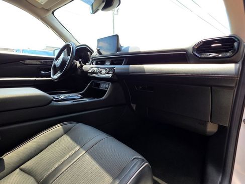 Used 2024 Honda Pilot Elite image 32