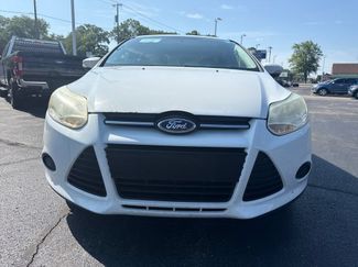 Used 2014 Ford Focus SE FWD video 3