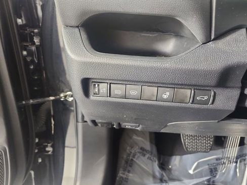 Used 2023 Toyota RAV4 XLE w/ Convenience Package AWD/4WD image 15