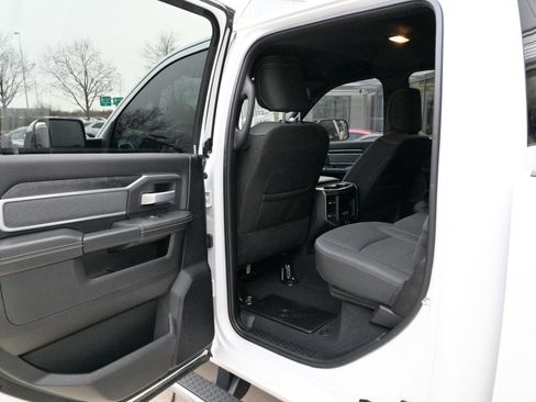 Used 2022 RAM 2500 Big Horn w/ Level C Equiment Group image 35