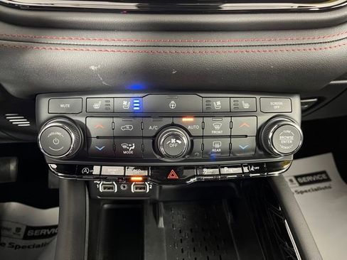 Used 2026 Dodge Durango GT AWD/4WD image 31