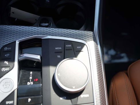 Used 2025 BMW M340i image 23