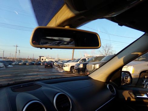 Used 2010 Mercedes-Benz GL 450 4MATIC w/ Premium 1 Pkg image 15