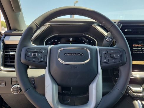 New 2025 GMC Sierra 2500 Denali w/ Denali Reserve Package image 14