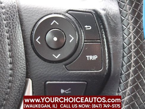 Used 2018 Toyota RAV4 Limited image 24