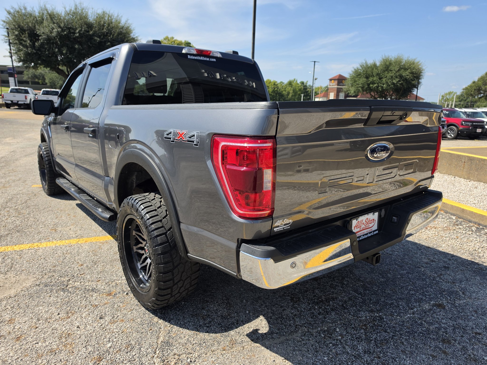 Used 2023 Ford F150 XLT w/ Trailer Tow Package AWD/4WD image 7