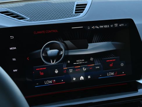 New 2026 BMW X1 xDrive28i w/ M Sport Package AWD/4WD image 29