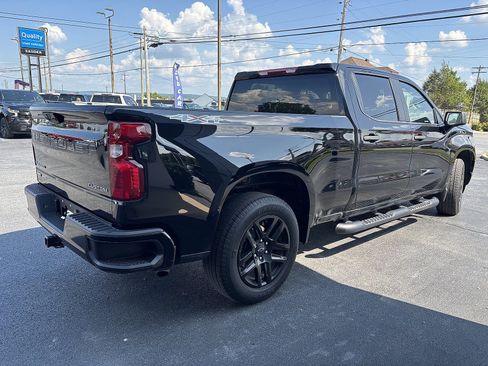 Used 2024 Chevrolet Silverado 1500 Custom AWD/4WD image 3
