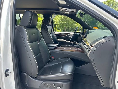 Used 2021 Cadillac Escalade ESV Premium Luxury w/ Performance Package RWD image 52