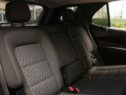 Used 2019 Chevrolet Equinox LT image 26