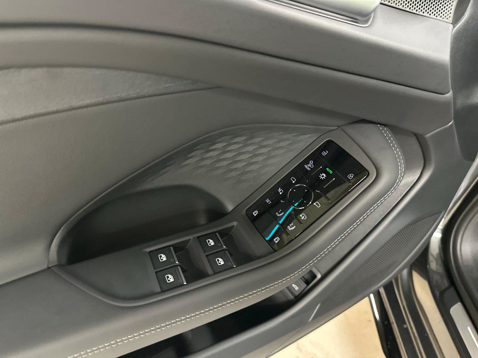 Certified 2026 Audi A6 Premium Plus AWD/4WD image 11