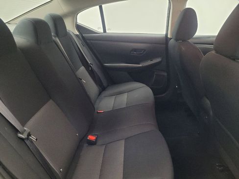 Used 2025 Nissan Sentra SV FWD image 19