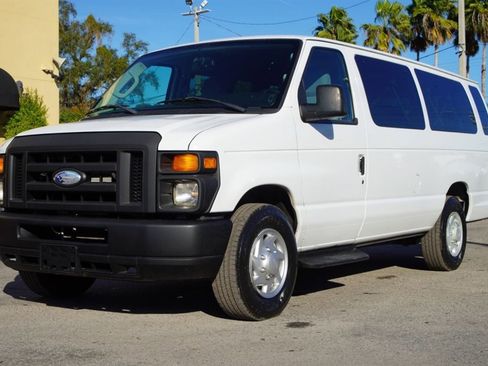 Used 2014 Ford E-350 and Econoline 350 XL w/ Interior Upgrade Package image 21