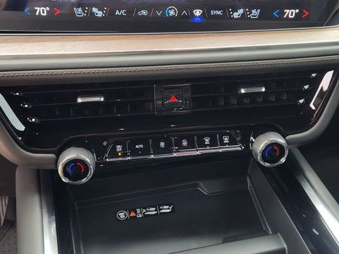 New 2026 Chevrolet Tahoe High Country image 15