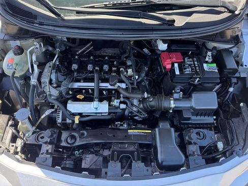 Used 2021 Nissan Versa SV FWD image 28