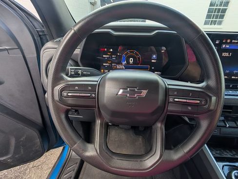 Used 2024 Chevrolet Colorado Trail Boss w/ LPO, Skid Plate Package AWD/4WD image 7