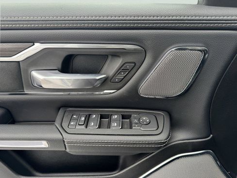 Used 2025 RAM 1500 Laramie w/ Night Edition image 15