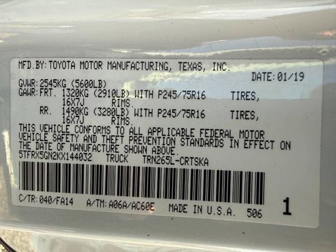 Used 2019 Toyota Tacoma SR image 40