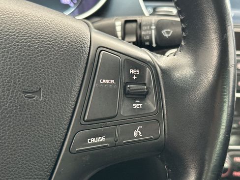 Used 2014 Kia Cadenza Premium FWD image 29