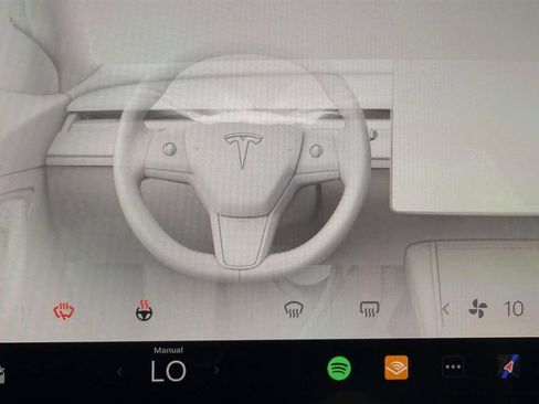 Used 2022 Tesla Model 3 Long Range AWD/4WD image 52