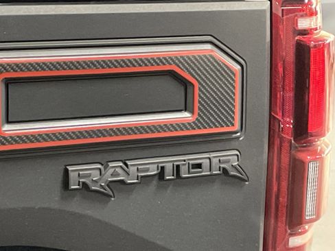 Used 2020 Ford F150 Raptor w/ Equipment Group 802A Luxury image 8