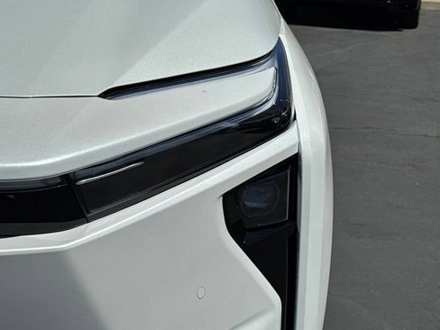 New 2026 Toyota bZ FWD image 13