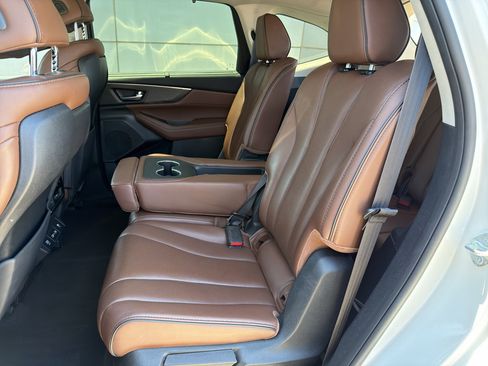 Certified 2022 Acura MDX SH-AWD w/ Advance Package image 14