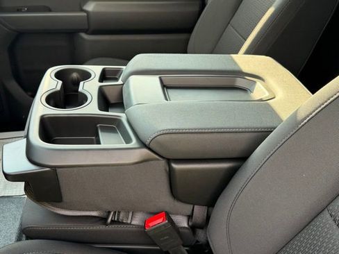 New 2026 Chevrolet Silverado 1500 W/T AWD/4WD image 31