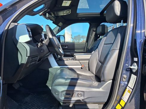 Used 2023 Toyota Tundra Platinum image 12