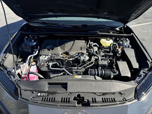 New 2025 Toyota Camry Hybrid FWD image 37