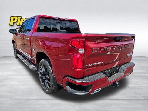 Used 2024 Chevrolet Silverado 1500 High Country w/ High Country Premium Package AWD/4WD image 4