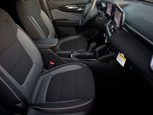 New 2026 Chevrolet TrailBlazer LT image 12