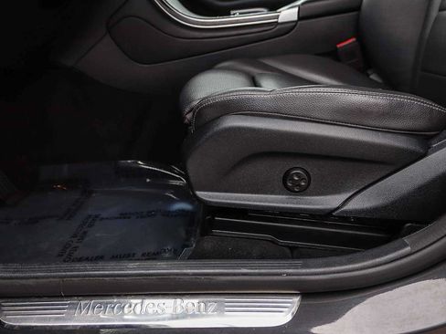 Used 2022 Mercedes-Benz GLC 300 image 20