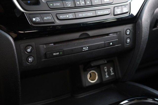 Used 2018 Honda Pilot Elite image 18