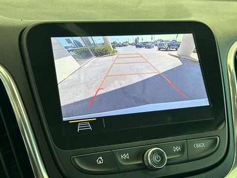 Used 2020 Chevrolet Equinox Premier w/ Premier Redline Edition FWD image 19