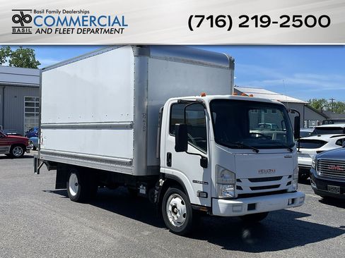 Used 2021 Isuzu NPR RWD image 1