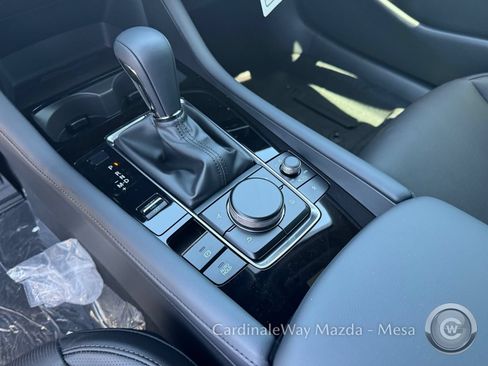 New 2026 MAZDA MAZDA3 Hatchback w/Premium Plus Pkg AWD/4WD image 17