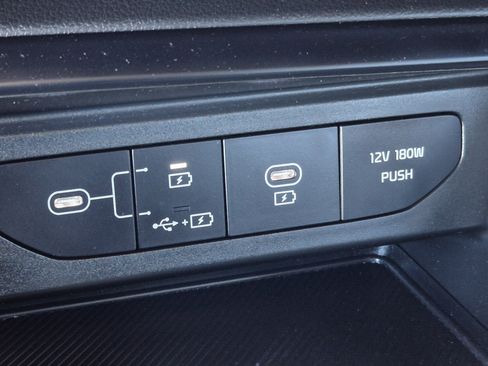 Used 2025 Kia K5 LXS image 67