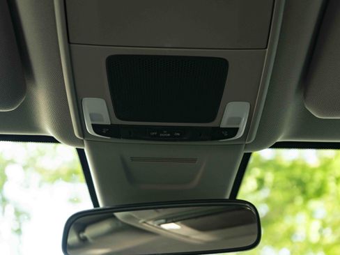 Used 2024 Honda CR-V LX image 34