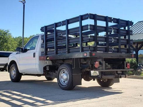 Used 2015 Ford F250 XL image 3