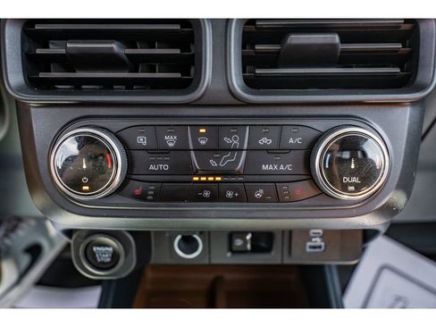 Used 2024 Ford Maverick Lariat FWD image 16