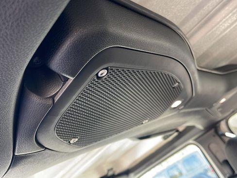 Used 2025 Jeep Wrangler Unlimited Rubicon image 28