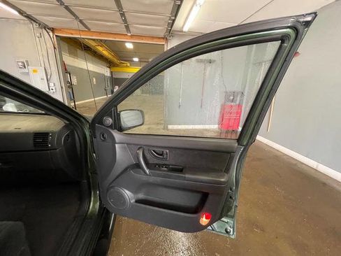 Used 2007 Kia Sorento LX w/ Sport Pkg image 30