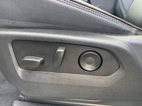 Used 2024 Chevrolet Suburban High Country w/ Max Trailering Package image 15