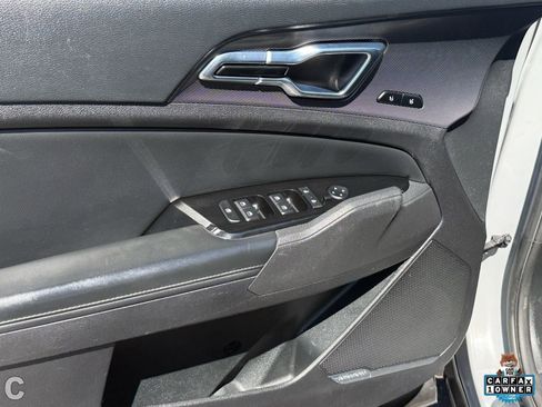 Used 2023 Kia Sportage SX FWD image 17